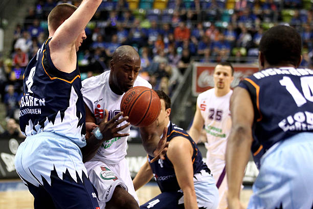 间不足25 间不足25