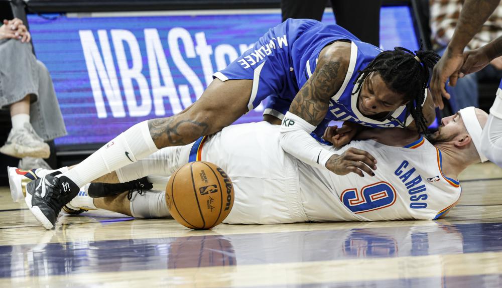 任左侧中卫 任左侧中卫